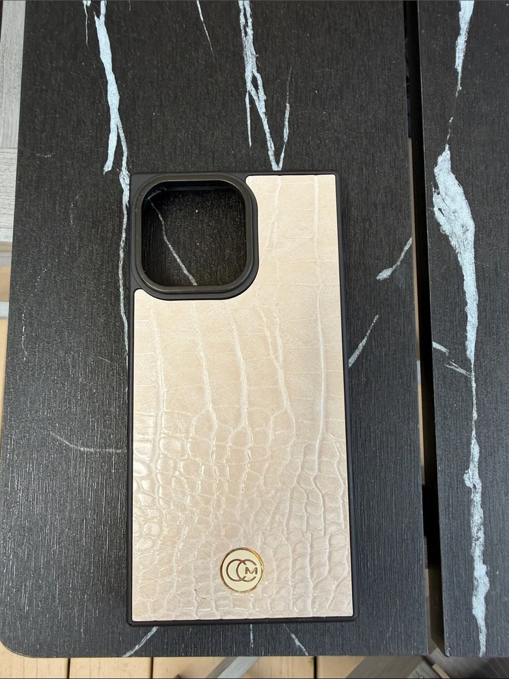 14/15 Pro Max CCM Beige Croc-Embossed Phone Case with Gold Logo Accent